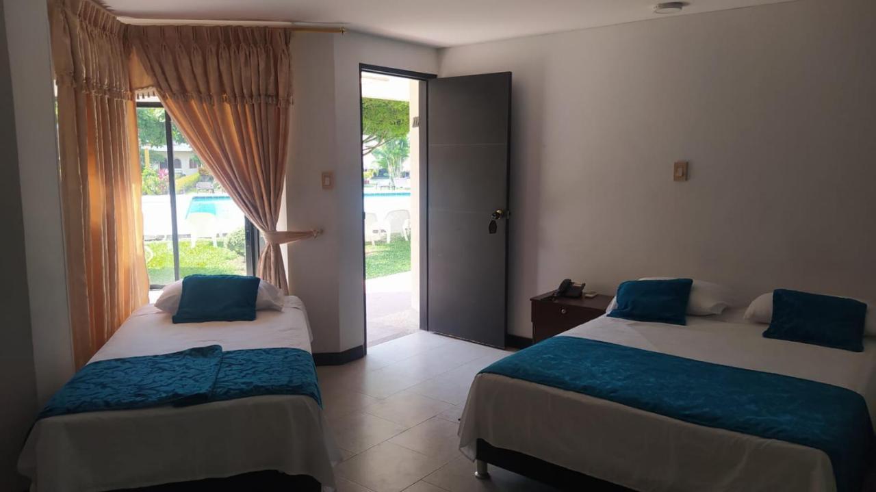 Hotel Las Victorias Palmira Extérieur photo